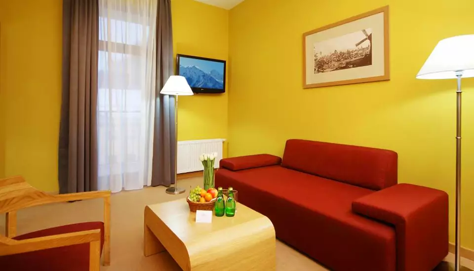 هتل تولیپ این رزا خوتور سوچی